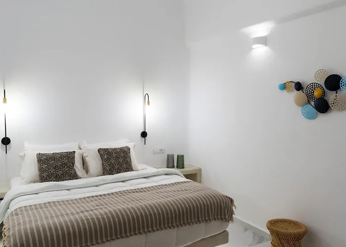 Lavadoze Luxury * Έξω Γωνιά